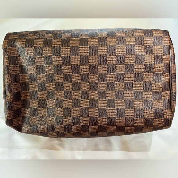 Louis Vuitton Speedy 30 - Picture 10 of 17